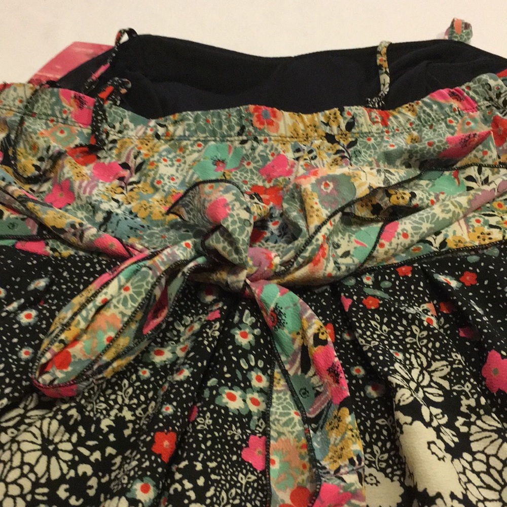 Emerald Sundae Flower Sundress NEW-TAGGED Size 11 all occasions spaghetti straps - Picture 7 of 8